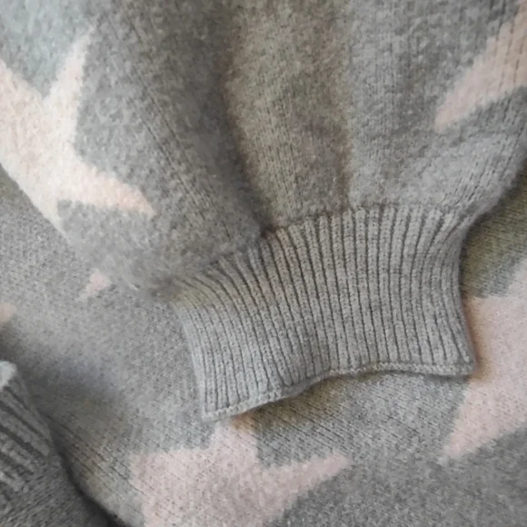 ADORA Soft Gray V-Neck Sweater with Pink Stars - Picture 5 of 8